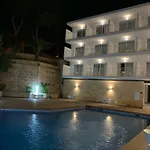 Tora Hotel 3*