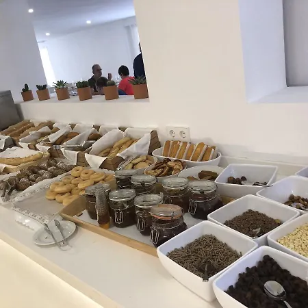 تورا باغيرا