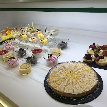 Готель Tora 3*